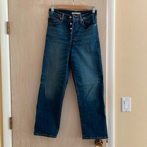 Levis ribcage straight leg jeans